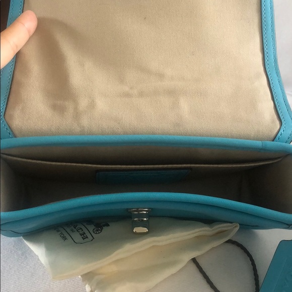 Leather Blue coach crossbody bag! - Picture 2 of 4